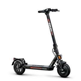 Trottinette elec DUCATI PRO2 EVO Cadre Magnesium  moteur 350W brushless  Pneu 10'' Frein électro 16.7kg Batt 36V/10.4Ah 374W Ecran Full suspension 